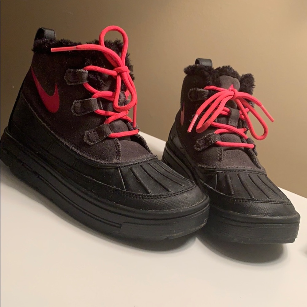 Nike boots